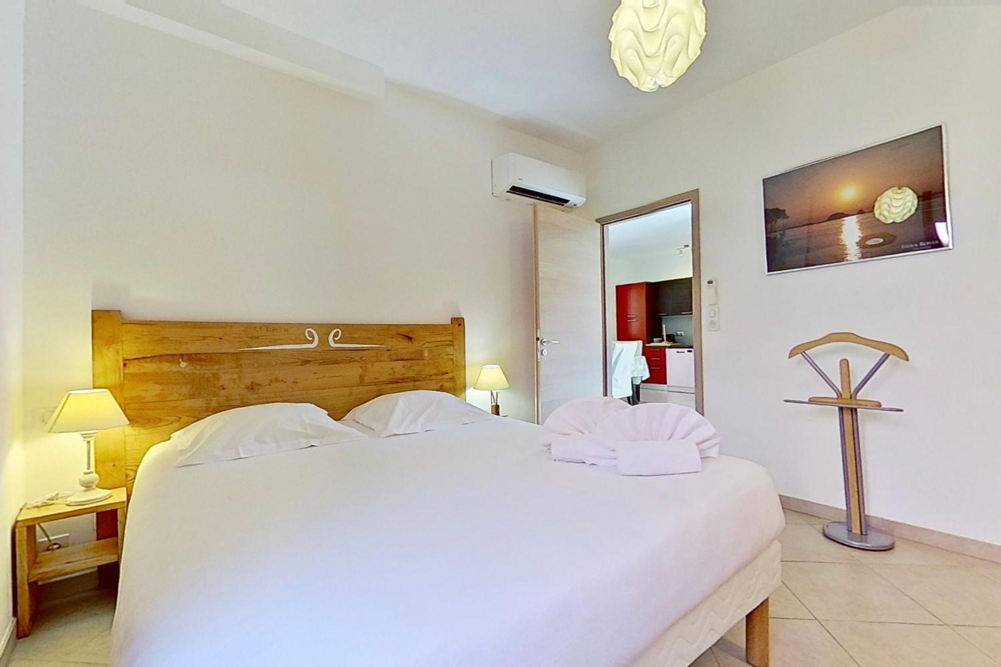 Villas Cala Corsa - 3 Et 4 Chambres - Cala Rossa Porto-Vecchio - Villas Entierement Climatisees Avec Piscine Chauffee Partagee Et Piscines Privees - Internet Gratuit Kültér fotó