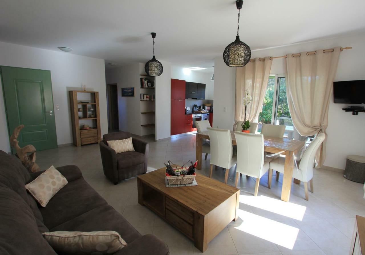 Villas Cala Corsa - 3 Et 4 Chambres - Cala Rossa Porto-Vecchio - Villas Entierement Climatisees Avec Piscine Chauffee Partagee Et Piscines Privees - Internet Gratuit Kültér fotó